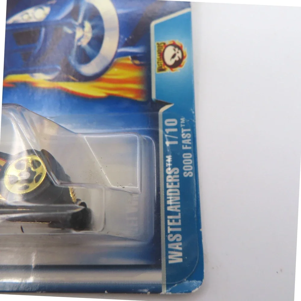 Hot Wheels 2003 Wastelanders Sooo Fast 130 Black Flame Diecast Car 57124